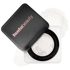 HUDA BEAUTY Easy Bake Blurring Loose Baking & Setting Powder- Sugar Cookie
