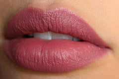 RIMMEL LONDON- Lasting Finish Kate Lipstick 104