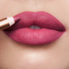 Charlotte Tilbury- Lip Cheat- The Queen